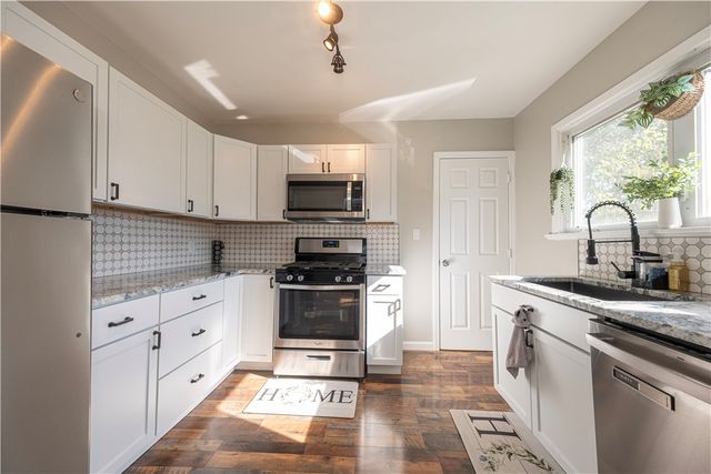 721 Linwood Dr, O'hara, PA 15215