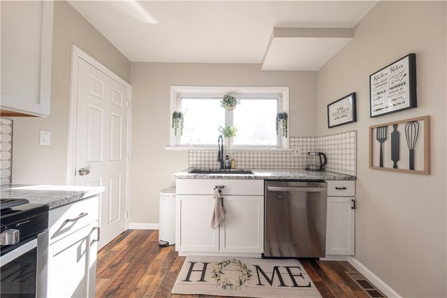 721 Linwood Dr, O'hara, PA 15215