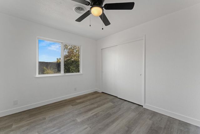 4330 Lever Ave, Olivehurst, CA 95961