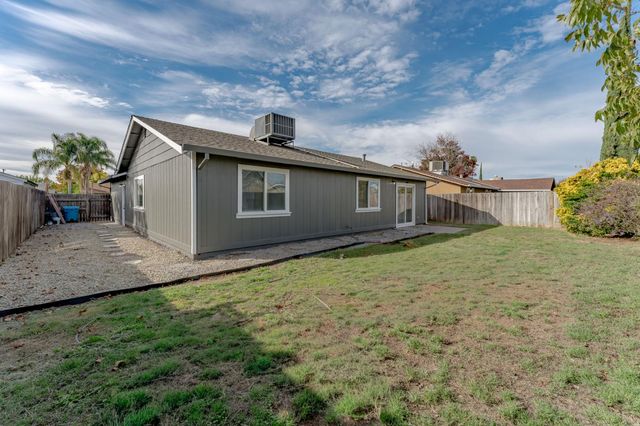 4330 Lever Ave, Olivehurst, CA 95961