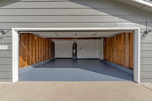 4330 Lever Ave, Olivehurst, CA 95961