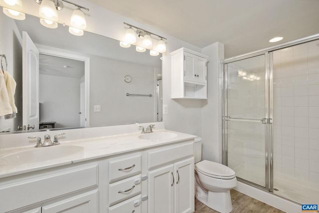2720 AVINITY LN, Charlottesville, VA 22902