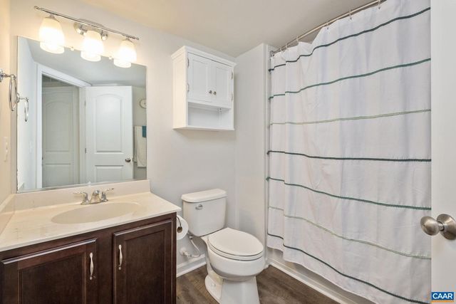 2720 AVINITY LN, Charlottesville, VA 22902