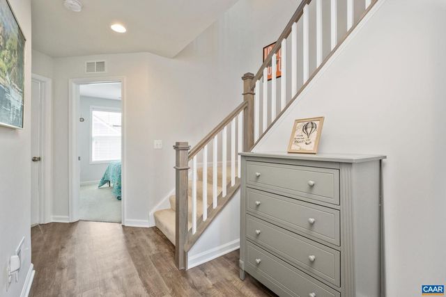 2720 AVINITY LN, Charlottesville, VA 22902