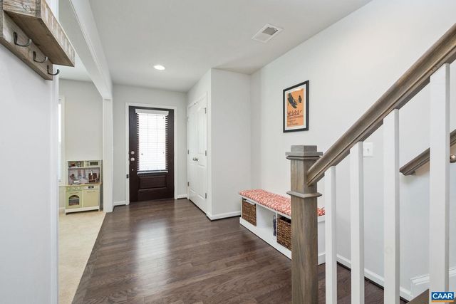 2720 AVINITY LN, Charlottesville, VA 22902