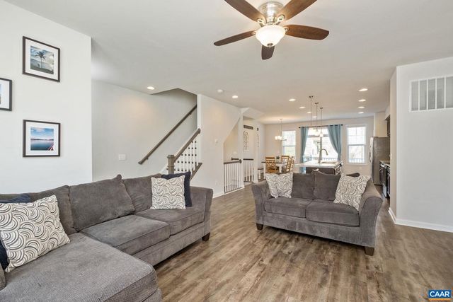2720 AVINITY LN, Charlottesville, VA 22902