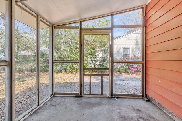 5533 Read Street, North Charleston, SC 29406