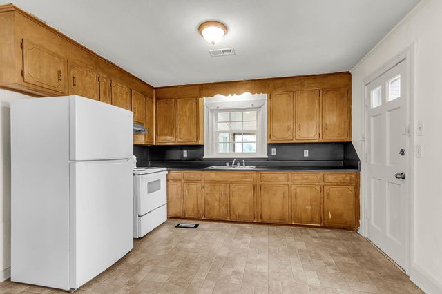 5533 Read Street, North Charleston, SC 29406