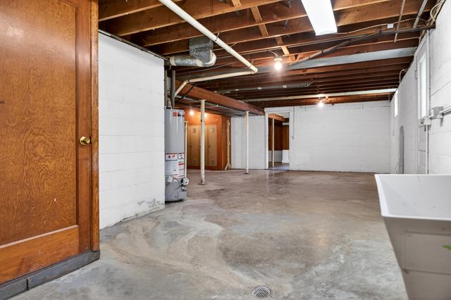 1001 N Park Street 1001 N Park Street, Bellefontaine, OH 43311