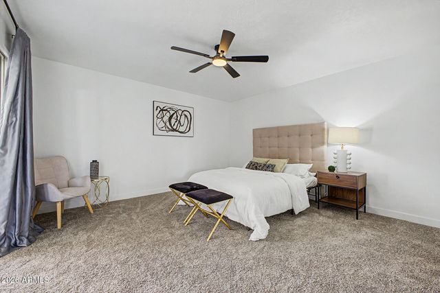 2936 W GLENDALE Avenue, Phoenix, AZ 85051