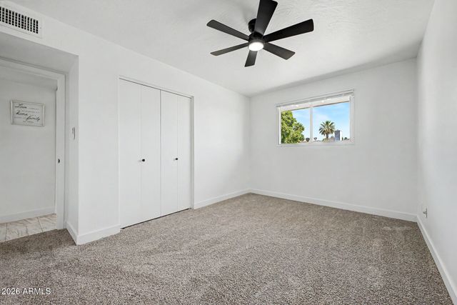 2936 W GLENDALE Avenue, Phoenix, AZ 85051