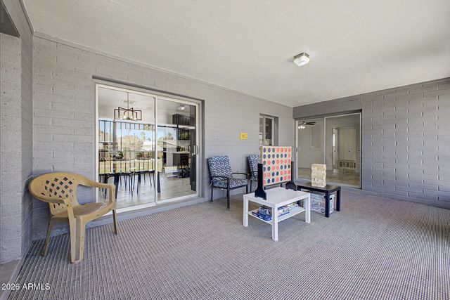 2936 W GLENDALE Avenue, Phoenix, AZ 85051