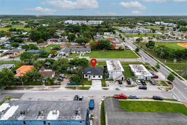 426 SW 9th Avenue, Homestead, FL 33030