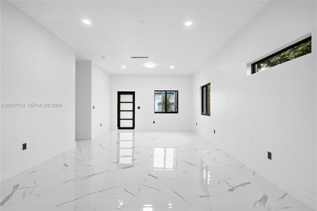 426 SW 9th Avenue, Homestead, FL 33030