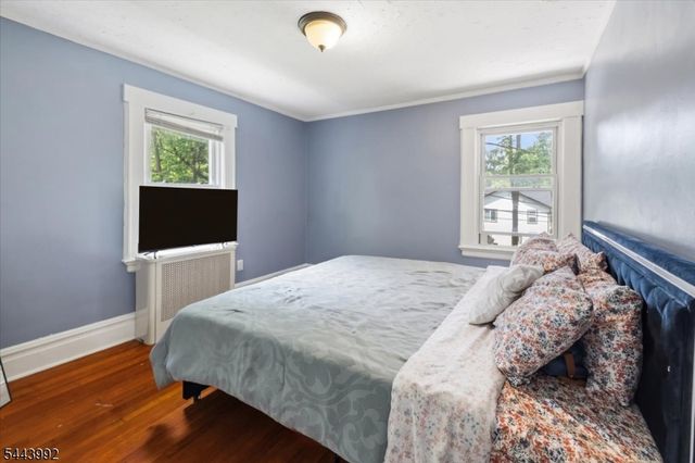 48 Laurel Ave, East Orange City, NJ 07017