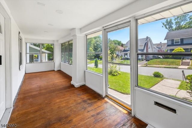 48 Laurel Ave, East Orange City, NJ 07017