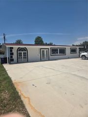 3320 49TH STREET N, St Petersburg, FL 33710