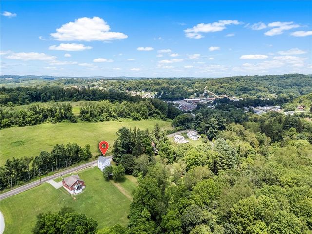 198 Penn Adamsburg Road, Hempfield Twp, PA 15644