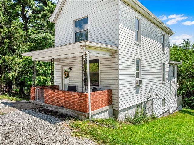 198 Penn Adamsburg Road, Hempfield Twp, PA 15644