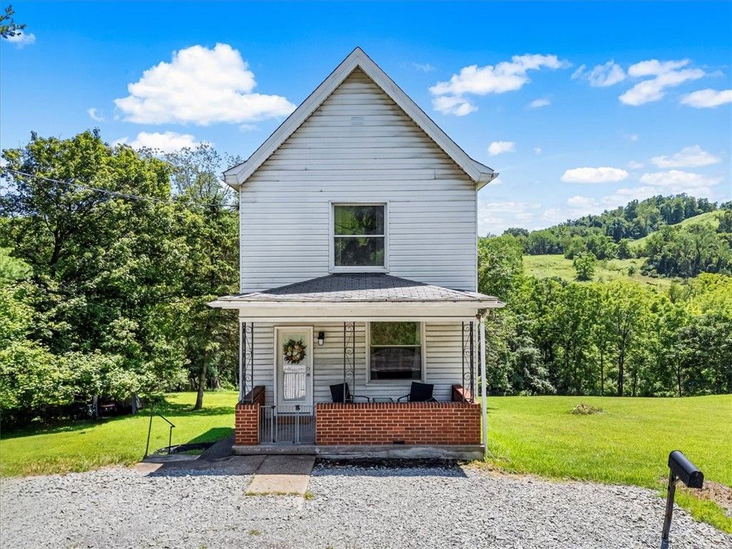 198 Penn Adamsburg Road, Hempfield Twp, PA 15644