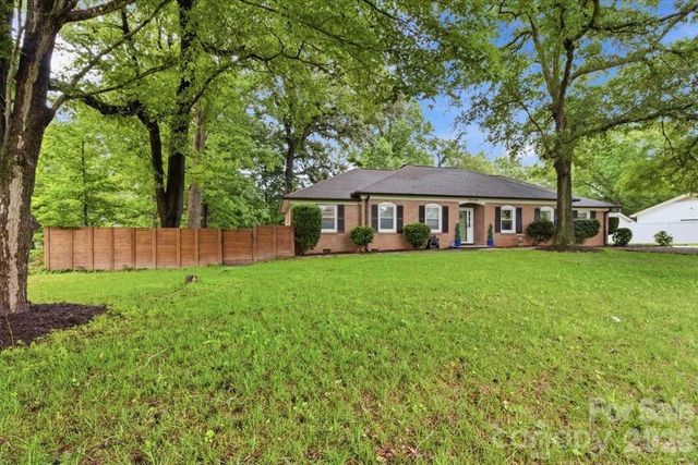 2728 India Hook Road, Rock Hill, SC 29732