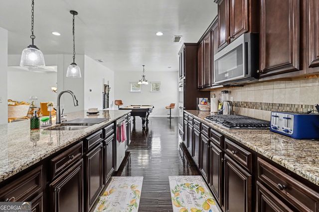 622 Stream Court, Fairburn, GA 30213