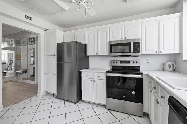 1239 Hillsboro Mile 105, Hillsboro Beach, FL 33062