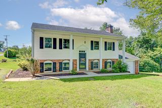 139 Grimes Drive, Madison Heights, VA 24572