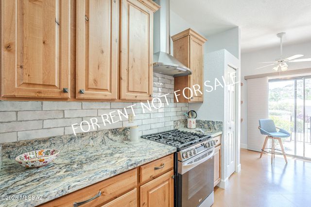 4950 N Valle, Tucson, AZ 85750