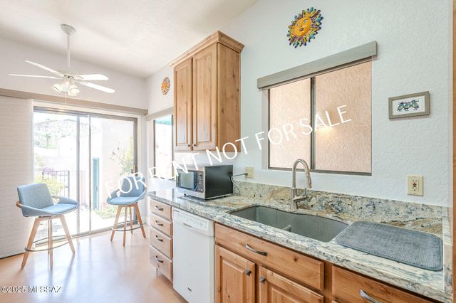 4950 N Valle, Tucson, AZ 85750