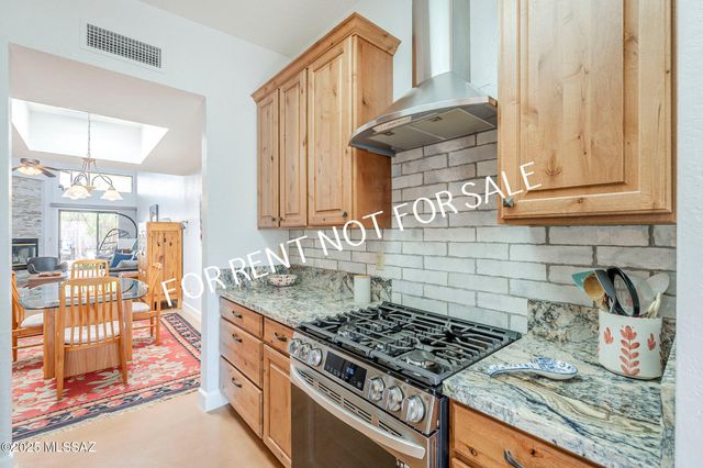 4950 N Valle, Tucson, AZ 85750