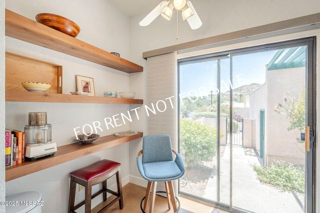 4950 N Valle, Tucson, AZ 85750