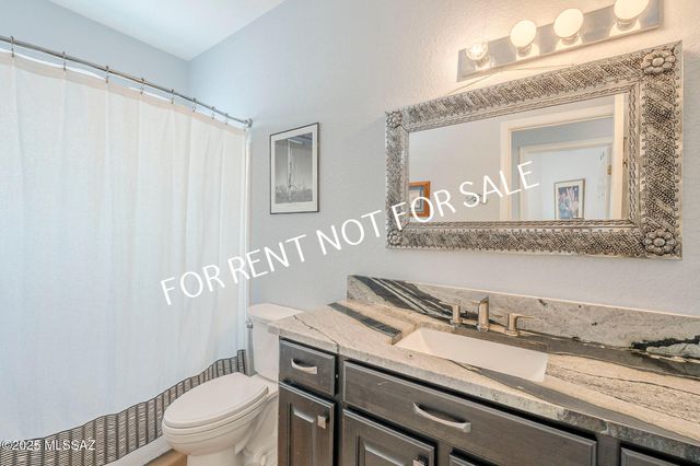 4950 N Valle, Tucson, AZ 85750