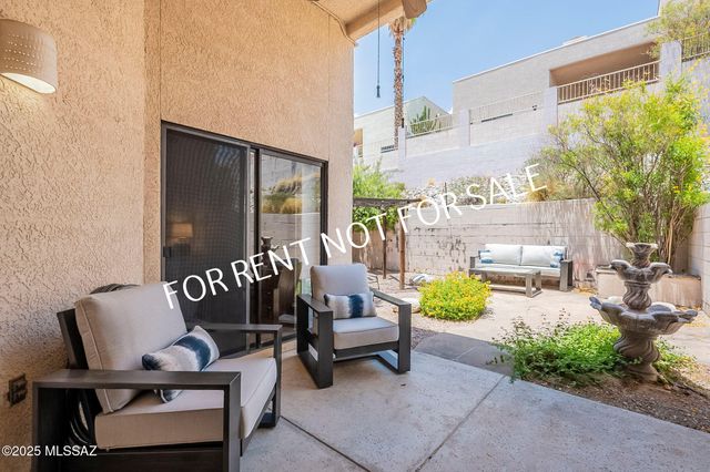 4950 N Valle, Tucson, AZ 85750