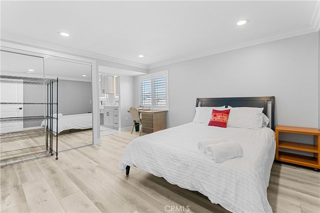19251 Worchester Lane, Huntington Beach, CA 92646