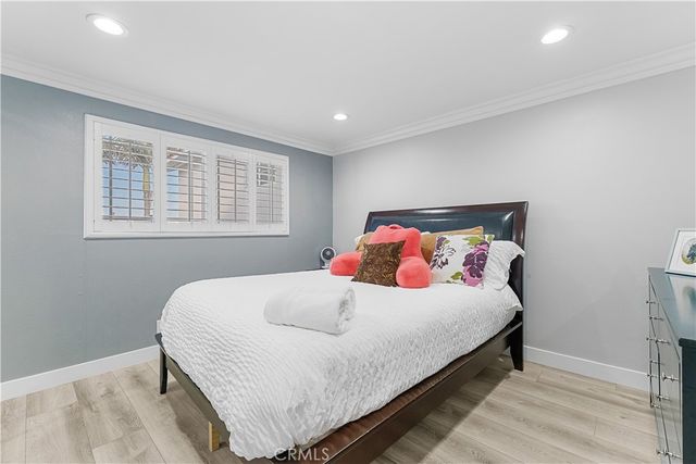 19251 Worchester Lane, Huntington Beach, CA 92646