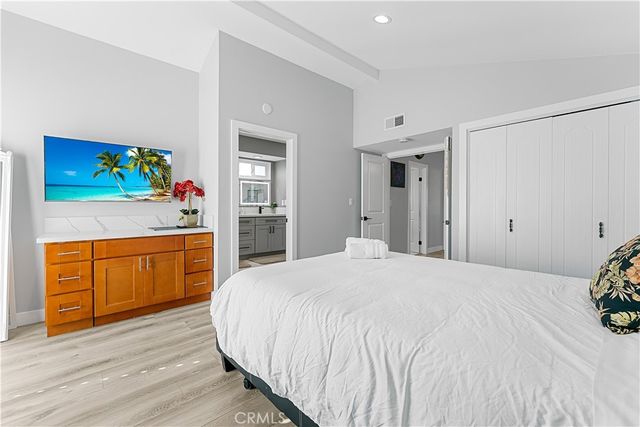 19251 Worchester Lane, Huntington Beach, CA 92646