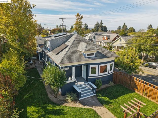 1700 Francisco St, Berkeley, CA 94703