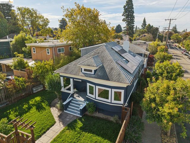 1700 Francisco St, Berkeley, CA 94703