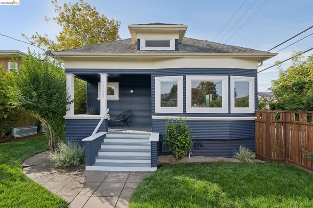 1700 Francisco St, Berkeley, CA 94703