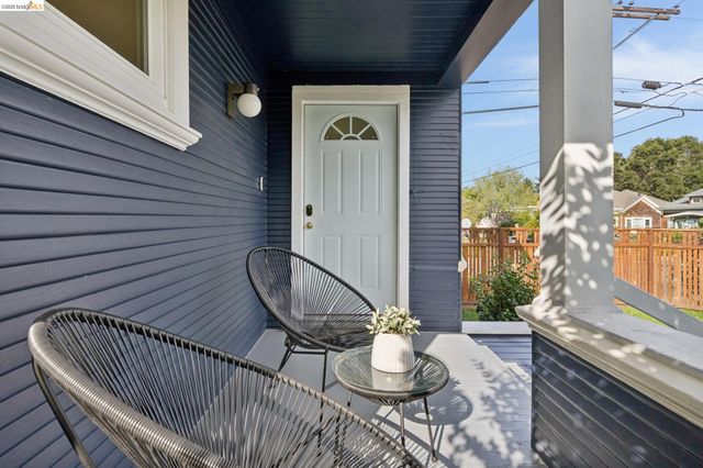 1700 Francisco St, Berkeley, CA 94703