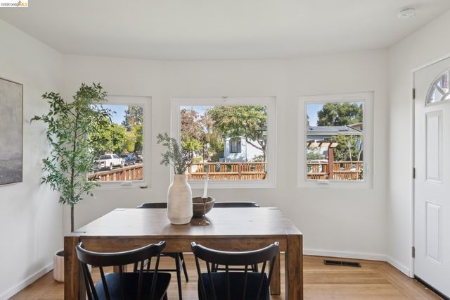 1700 Francisco St, Berkeley, CA 94703