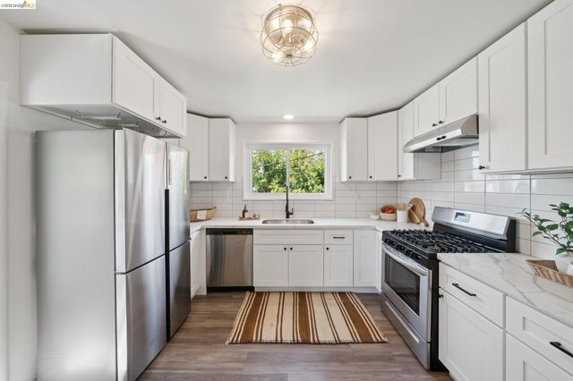 1700 Francisco St, Berkeley, CA 94703