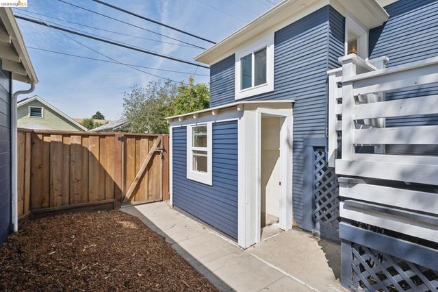 1700 Francisco St, Berkeley, CA 94703