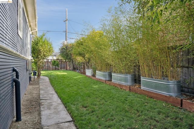 1700 Francisco St, Berkeley, CA 94703