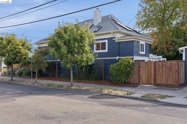 1700 Francisco St, Berkeley, CA 94703