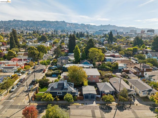1700 Francisco St, Berkeley, CA 94703