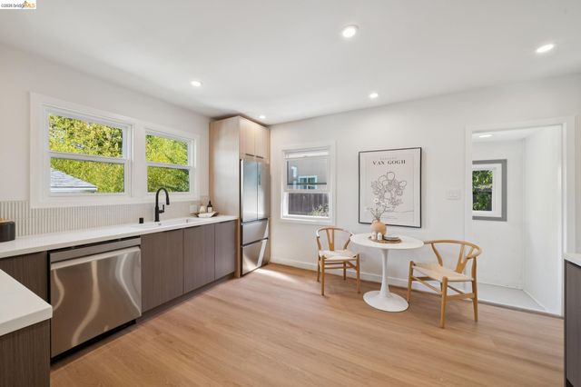 1700 Francisco St, Berkeley, CA 94703