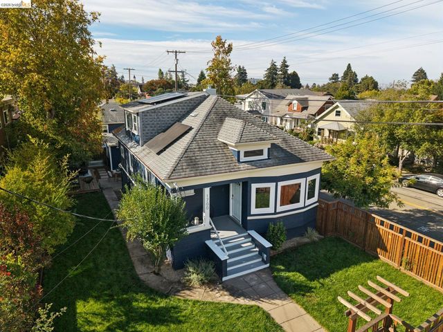 1700 Francisco St, Berkeley, CA 94703