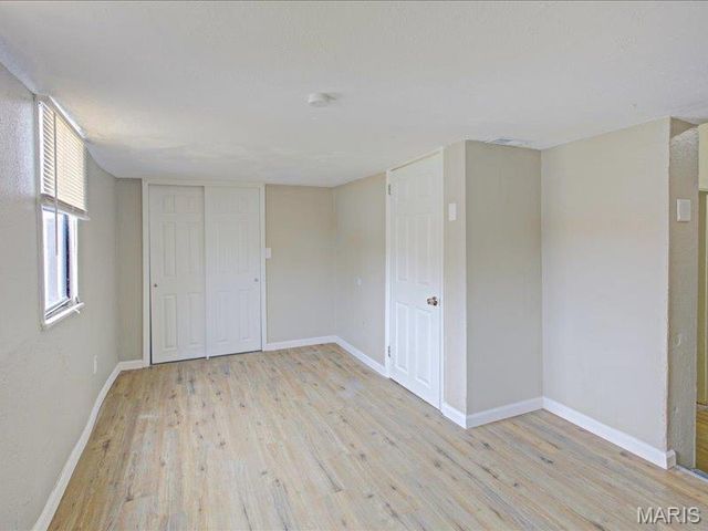 6730 Vermont Avenue, St Louis, MO 63111